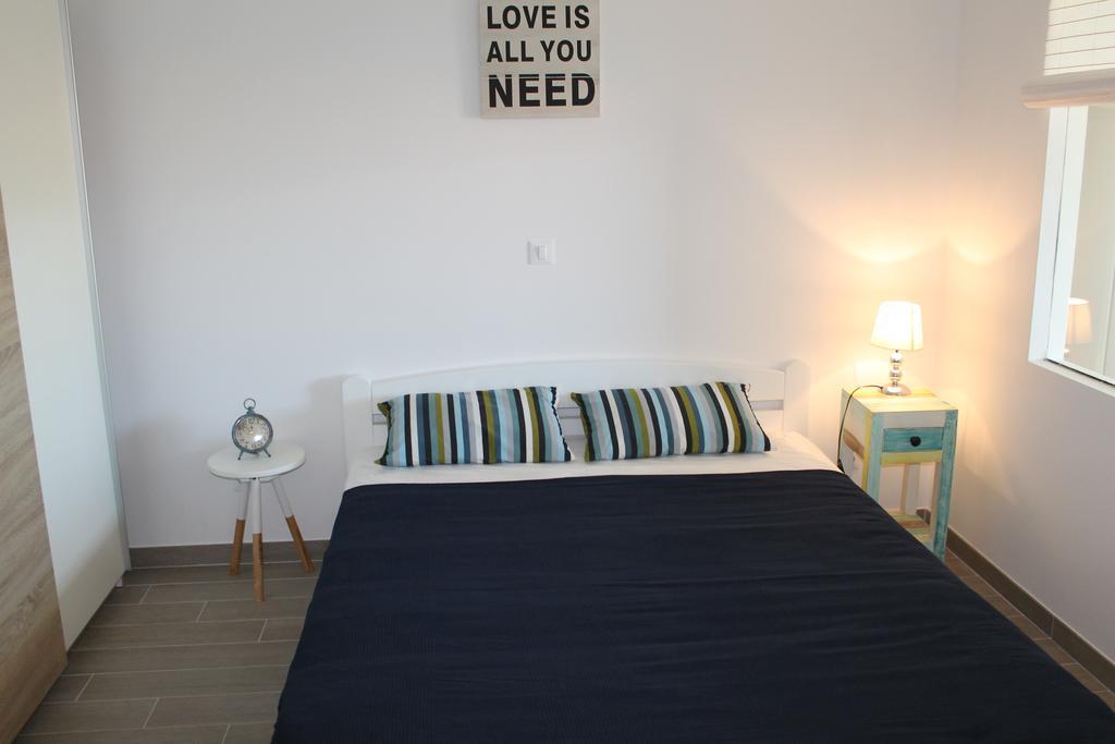 Apartments Mala تْسافتات المظهر الخارجي الصورة