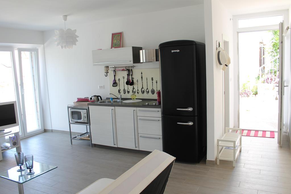 Apartments Mala تْسافتات المظهر الخارجي الصورة