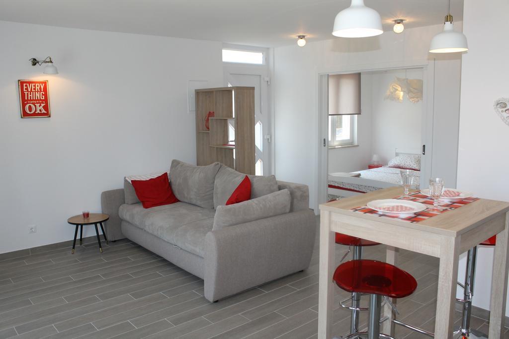Apartments Mala تْسافتات المظهر الخارجي الصورة